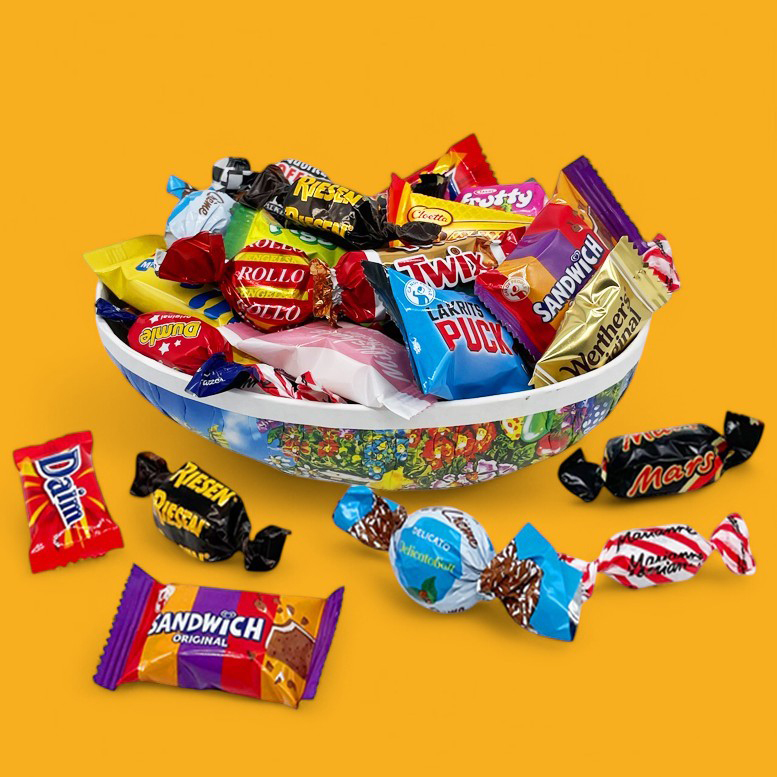 *FÖRBOKAS* Påskägg med 350g godis, 18cm